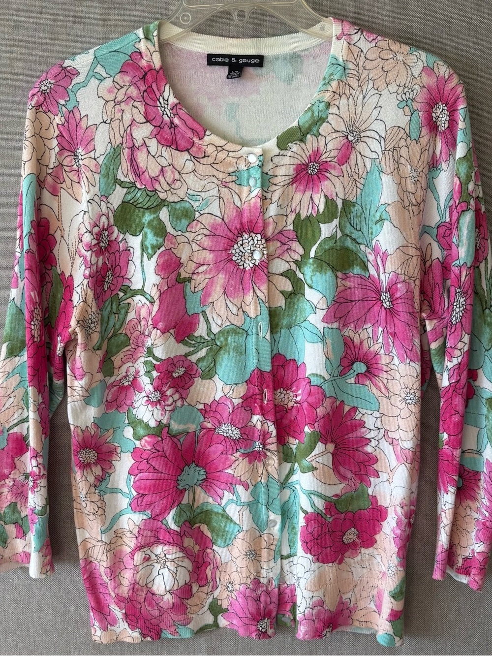 Cable & Gauge Pink Floral Crewneck Cardigan size large